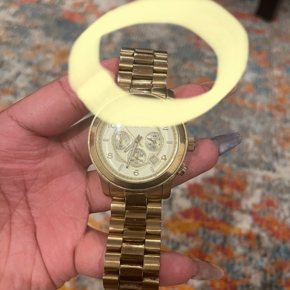 Authentic- Michael Kors Oversized Runway Gold-Tone Watch - Picture 4 of 11